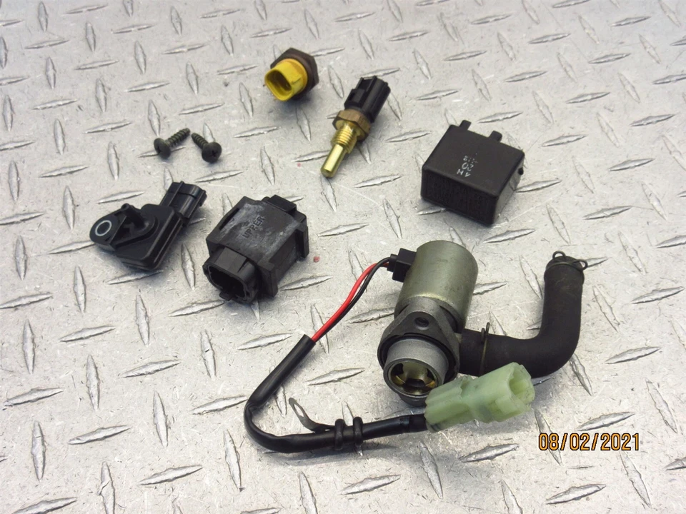 2006 05-09 Suzuki SV650 SV650S Tip Relay Flasher MAP Temp Air Lot Sensor OEM - Image 1 of 4