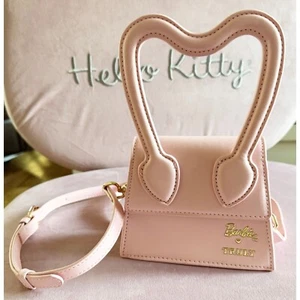 Barbie Mini Handtasche von Truly Crossbody Blush Pink verstellbare Träger - Bild 1 von 8
