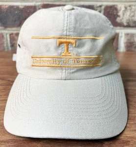 DE COLECCIÓN Tennessee Volunteers Papá Sombrero Gorra Correa Trasera NCAA The Game Para Hombres Caqui Tostado - Imagen 1 de 10