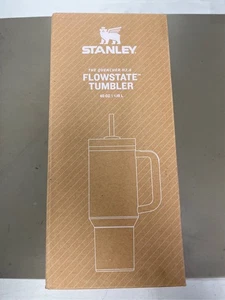 Stanley 40 oz. Quencher H2.0 FlowState Tumbler - POOL - Bild 1 von 3