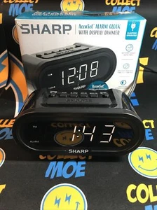 Sharp Digital Alarm Clock AccuSet Automatic Set, LED Display, SPC476 Back Up Bat - Picture 1 of 6