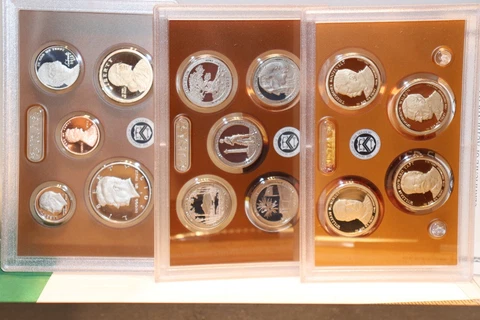2013 U.S. Mint Clad Proof 14 Coin Annual Set w/Box + COA Cover