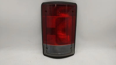 Luz trasera lateral izquierda conductor Ford E-350 Club Wagon 2005-2005 OEM K9RBY Foto 1 de 4