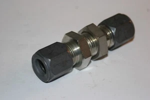 1/2 Tube Flareless 316ss Union Bulkhead Fitting Parker 8 WBU-SS - Picture 1 of 4
