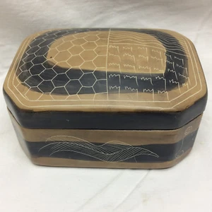 Vintage Trinket Box Stoneware Honey Comb Pattern Incised - Picture 1 of 8