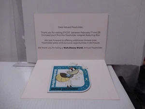 Walt Disney World Annual Passholder Ray Firefly Magnet New 2025 New 2 envelopes - Picture 1 of 3