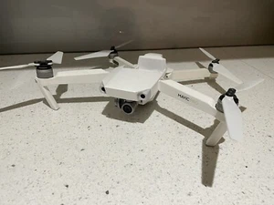 DJI Mavic Pro 4K Fly Drone with Accessories - White- Please Check Ad Description - Picture 1 of 9