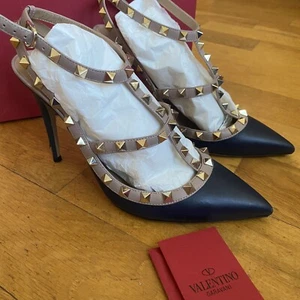 Valentino Garavani JW2S0393 Size 38 Rockstud Strap Pumps Marine Blue Pointed toe - Picture 1 of 6