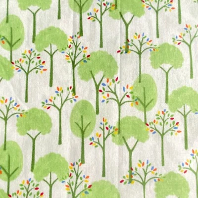 Tecido BTY Love U Trees Moda Verde Branco Acolchoado Algodão - Imagem 1 de 4