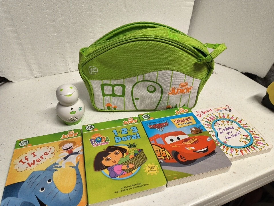Estuche de lectura Leap Frog TAG JR 3 libros y un lector + 1 libro de tablero Dr. Seuss Foto 1 de 1