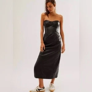 Free People Mira trägerloses Korsett Kunstleder vegan Midikleid schwarz Größe 6 - Bild 1 von 14