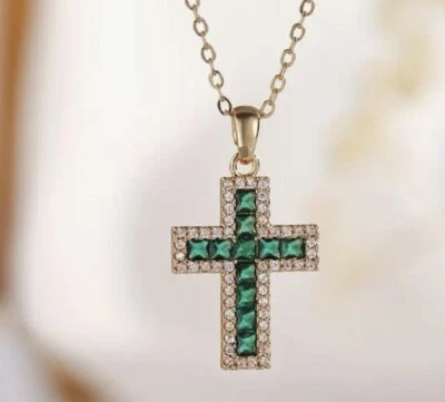 Collar Colgante Cruz Con Cobre Y Piedras Verdes  Foto 1 de 4