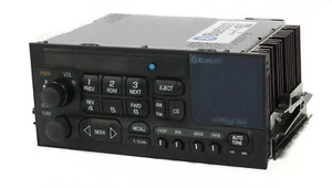 Oldsmobile 1998 Silhouette Radio AM FM con capacidad de música Bluetooth - Imagen 1 de 5