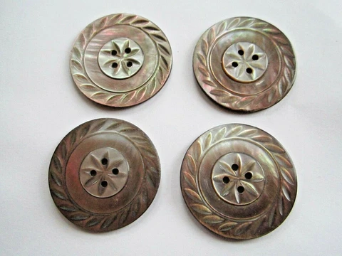 4 MATCHING ANTIQUE VICTORIAN CARVED MOTHER OF PEARL 1 1/2" DIAMETER BUTTONS Cover