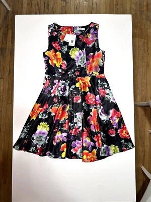 Women’s NWT Grace Karin knee length floral summer dress - Image 1 of 4