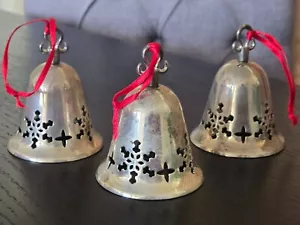 Vintage ROYAL GALLERY Klingeltrio versilberte GLOCKEN Schneeflocke Set Weihnachten Winter - Bild 1 von 6