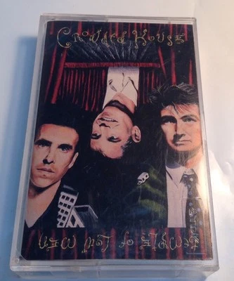 CROWDED HOUSE Tape Cassette THE TEMPLE OF LOW MEN 1988 Capitol EMI Canada - Image 1 of 4