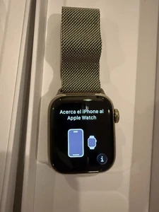Apple Watch Series 8 41 mm Caja de acero inoxidable dorado Lazo milanés dorado -... - Imagen 1 de 6