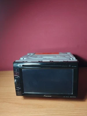 AVH-X2500BT Sintolettore Pioneer CD/DVD con touch-screen da 6.1" - Immagine 1 di 4