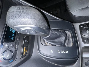 13-16 FORD ESCAPE Floor Shifter W/O LEATHERR CJ5Z7210KA EJ5Z7210KA EJ5Z7210KB - Picture 1 of 1
