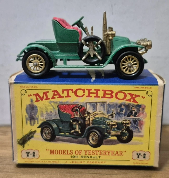 Y 2 1911 Renault Two Seater Models of Yesteryear Matchbox - mit D3 Box - - Bild 1 von 4