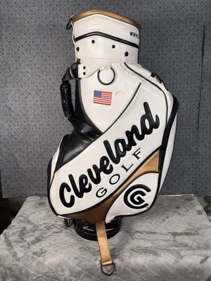 "Bolsa de golf Cleveland Golf Tour Action de cuero 36""" Foto 1 de 4