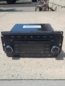 2007-2014 Chrysler Dodge Jeep AM FM Radio CD Player Aux RES OEM P05091117AC - Picture 1 of 10