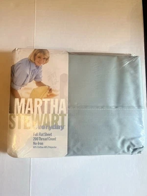 Hoja plana completa vintage Martha Stewart verde niebla maciza 200 quilates Foto 1 de 3