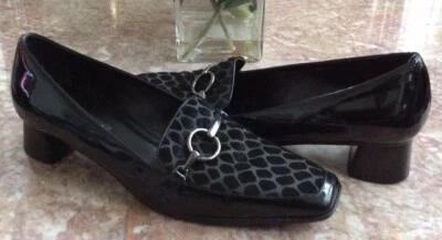 Mocasines Sesto Meucci de charol negro Penny talla 9M usados en excelente estado hechos en Italia Ret. $225 Foto 1 de 4
