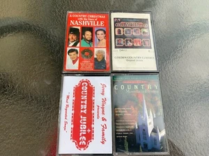 COUNTRY CHRISTMAS, HYMNS & CLASSIC 4 CASSETTE LOT - Bild 1 von 2