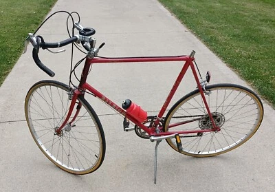 Bicicleta de Carretera Raleigh Sovereign Vintage ROJA 502 TOLEDO OHIO SOLO RECOGIDA Foto 1 de 4