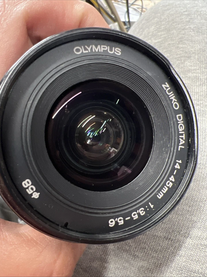 OLYMPUS ZUIKO DIGITAL LENSE 14-45MM 3:5-5.6 TESTED - Image 1 of 4