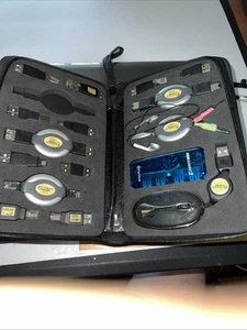 USB-Kabel zu gehen mit Tragetasche einziehbare Maus, Headset + mehr NICHT getestet - Bild 1 von 20