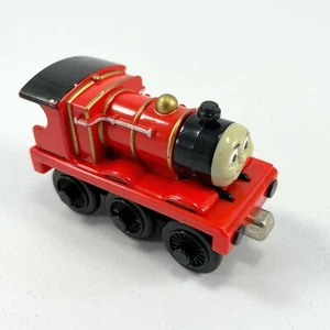 Thomas and Friends JAMES Red Diecast Magnetic Train Learning Curve - Picture 1 of 4