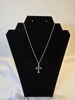 Colgante Cruz Astilla Esterlina De Colección con Esmeralda En Una Cadena Astilla Esterlina ITALIA Foto 1 de 4