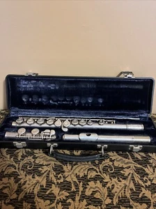 Artley Flute 18-0 - READ DESCRIPTION!!! - Picture 1 of 17