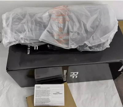 Canon RF 800mm F11 IS STM Lens-Super telephoto lens ideal for wildlife & travel - Image 1 of 3