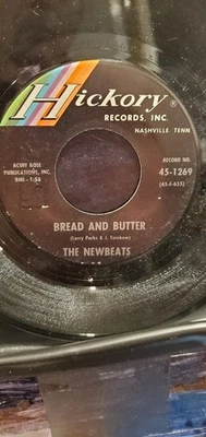 THE NEWBEATS 7" 45 RPM "Bread and Butter" & "Tough Little Buggy" VG condition - Image 1 of 2