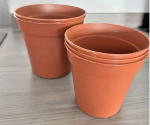 12 Plastic Plant Pots Matt Terracotta Colour 13cm - Picture 1 of 3