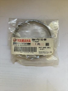 Abrazadera de banda de arranque Yamaha 5B4-F511G-00 NOS genuina Yamaha - Imagen 1 de 2