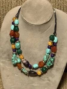 Nine West Grueso Turquesa Nativa América. Collar de cuentas doble vapor - Imagen 1 de 2