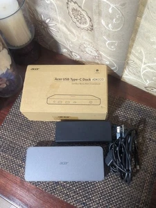 Acer Docking Station,14-in-1 Triple Display USB C Docking Station, 3 Monitors - Afbeelding 1 van 7