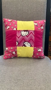 NEW Hello Kitty Patchwork Pillow - Picture 1 of 3