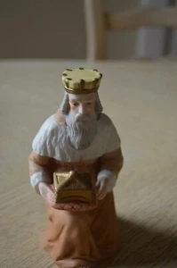Vintage Homco Nativity Set #5599 kneeling king replacement figurine free ship - Picture 1 of 6