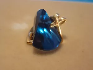 9k 9ct Solid Gold London Blue Topaz Pendant. 18.1mm, 4.43g - Picture 1 of 9