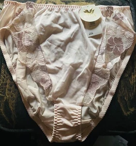 NWT Wacoal Vintage Capucine Panty XL 84139 Exquisite - Picture 1 of 5