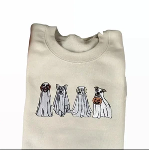 Besticktes Halloween Hunde Sweatshirt, süßer Geist Hund Herbst Rundhalsausschnitt - Bild 1 von 5