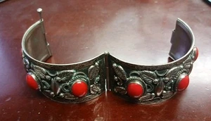 Antique Vintage Silver Bracelet Natural Red Coral - Picture 1 of 6