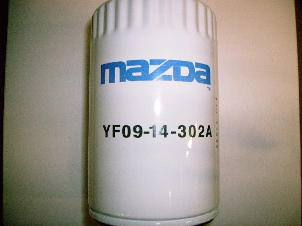 Filtro de aceite Mazda 2007-2015 CX-9 con arandela de tapón de drenaje YF0914302A-995641400 Foto 1 de 1