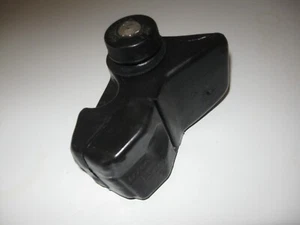 Poulan 2000 Chainsaw Fuel tank.....................p46 - Picture 1 of 2